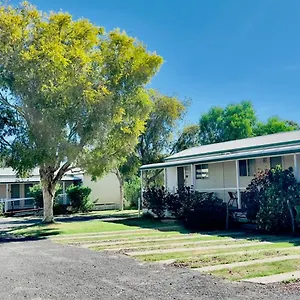 **** Hotel Country Way Motor Australia