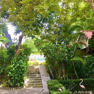 Resort Blue Diamond